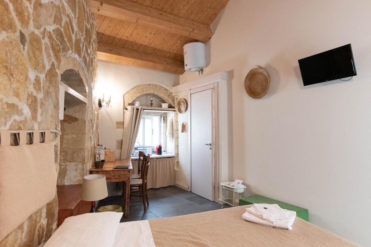 Cuturissi Hospitality & Wellnees Bed & Breakfast Ragusa Ngoại thất bức ảnh