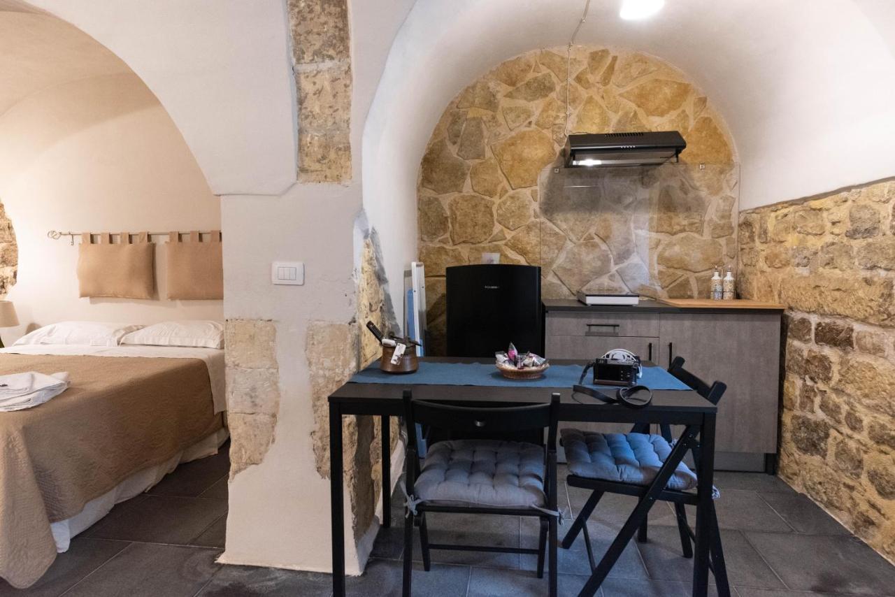 Cuturissi Hospitality & Wellnees Bed & Breakfast Ragusa Ngoại thất bức ảnh