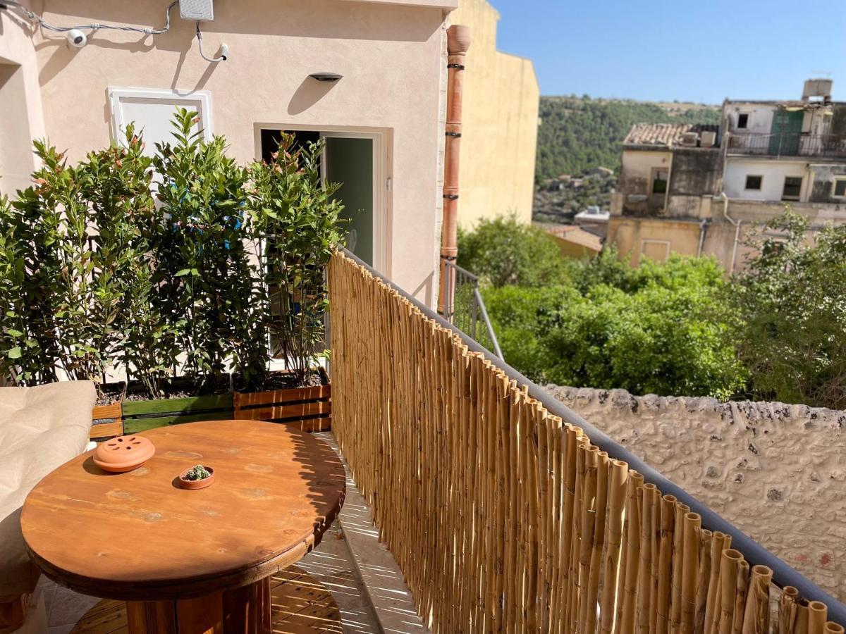 Cuturissi Hospitality & Wellnees Bed & Breakfast Ragusa Ngoại thất bức ảnh