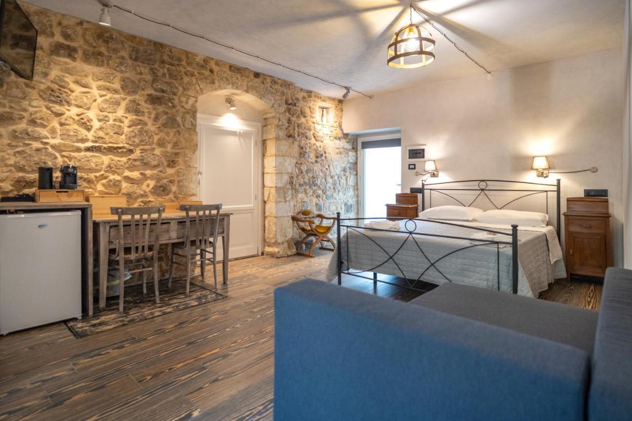 Cuturissi Hospitality & Wellnees Bed & Breakfast Ragusa Ngoại thất bức ảnh